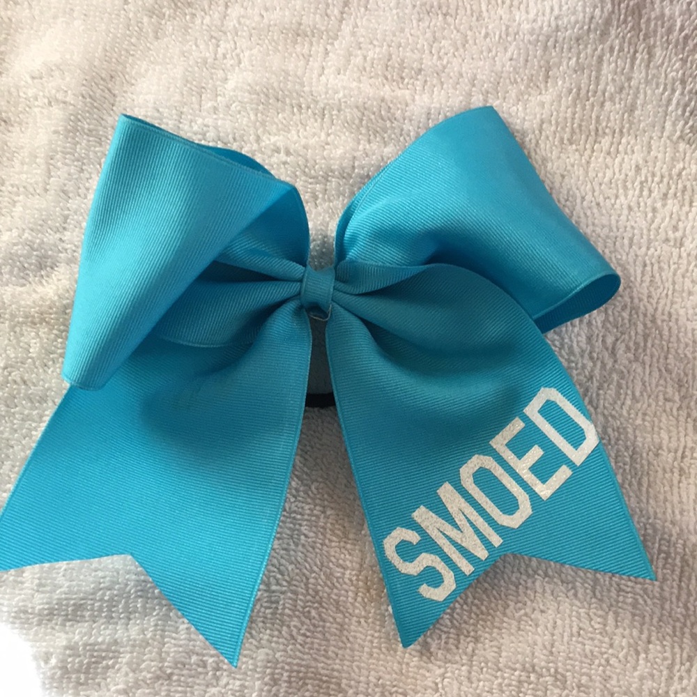 Smoed cheer hair bow